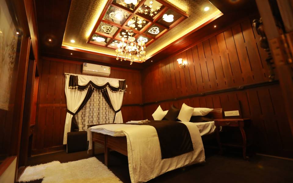 budget hotels in alleppey for family